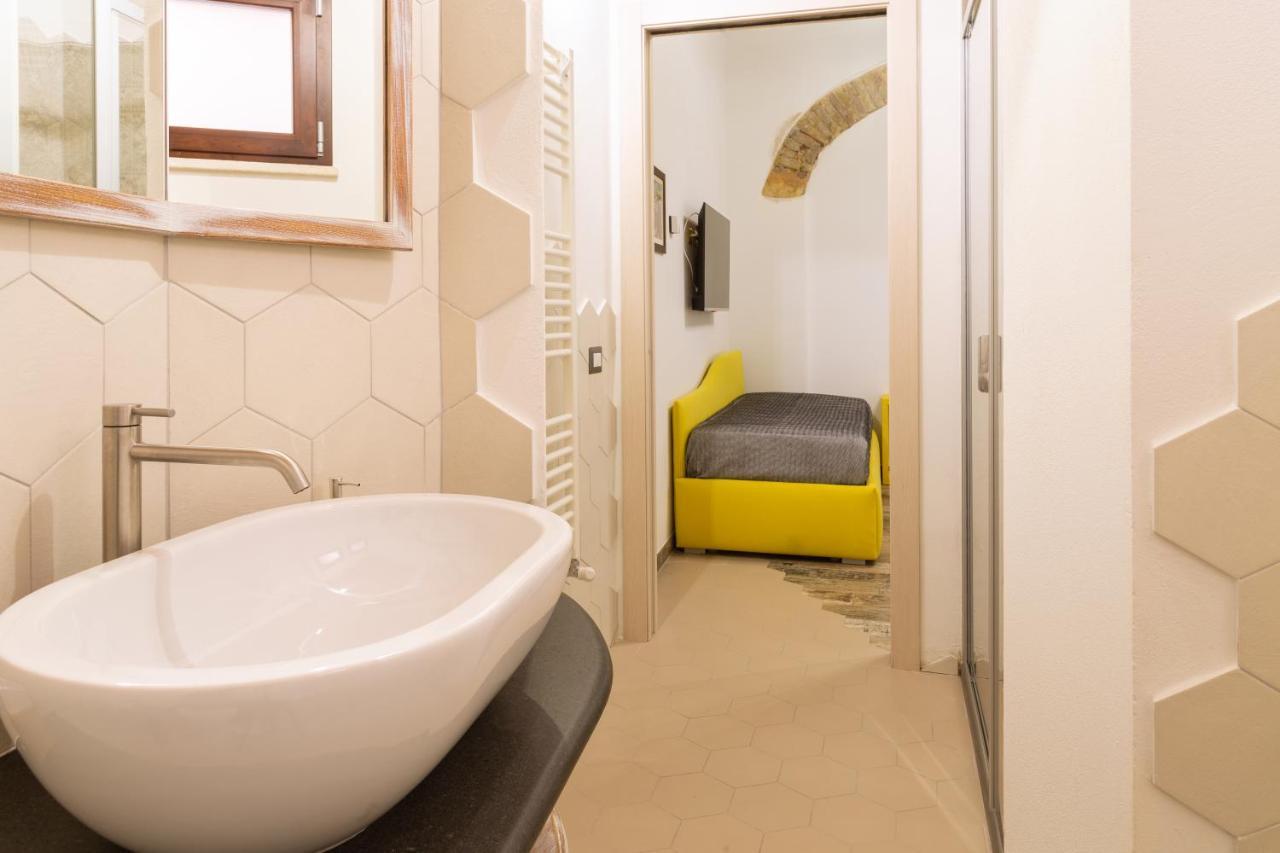 Bed and Breakfast Trigu & Mangoni Cagliari Exterior foto